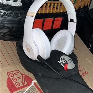 Beats by Dre headphones